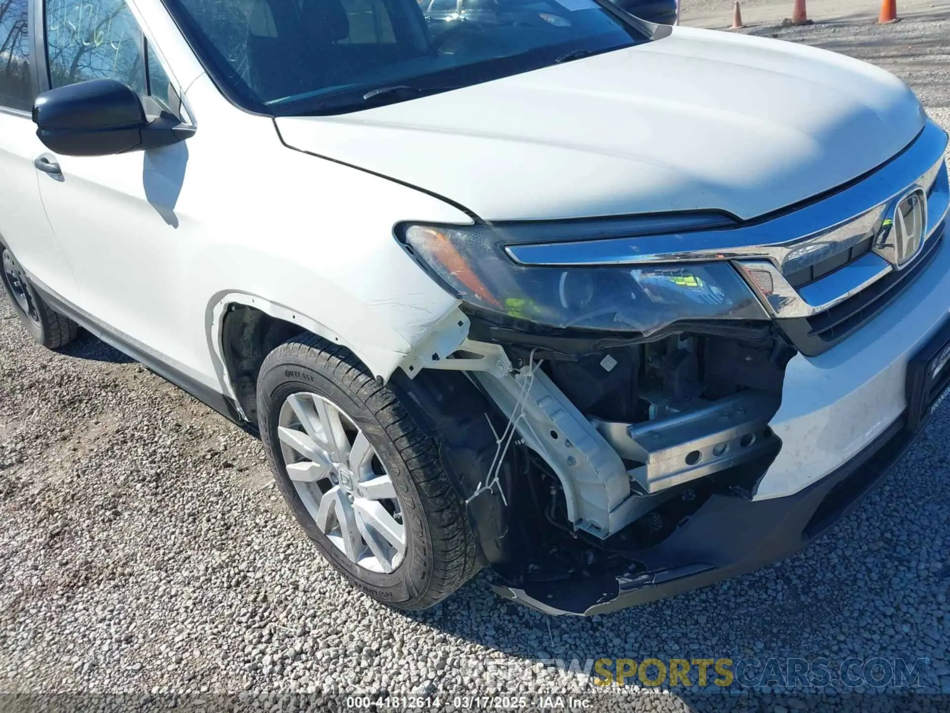 6 fotografías del automóvil dañado 5FNYF5H11KB006065 HONDA PILOT 2019
