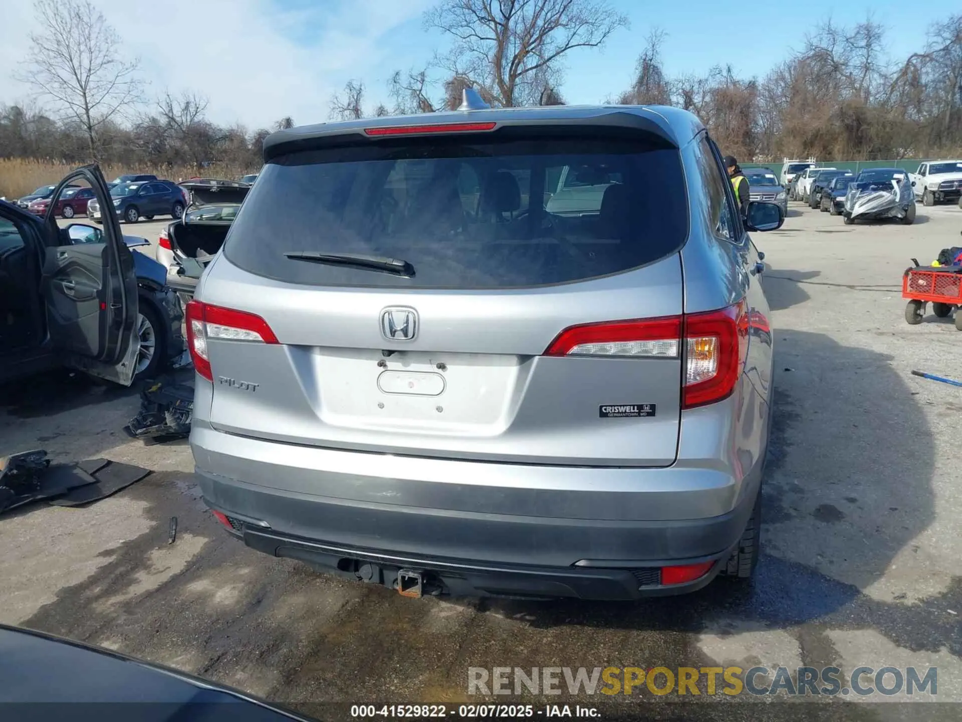 16 fotografías del automóvil dañado 5FNYF5H13KB031050 HONDA PILOT 2019