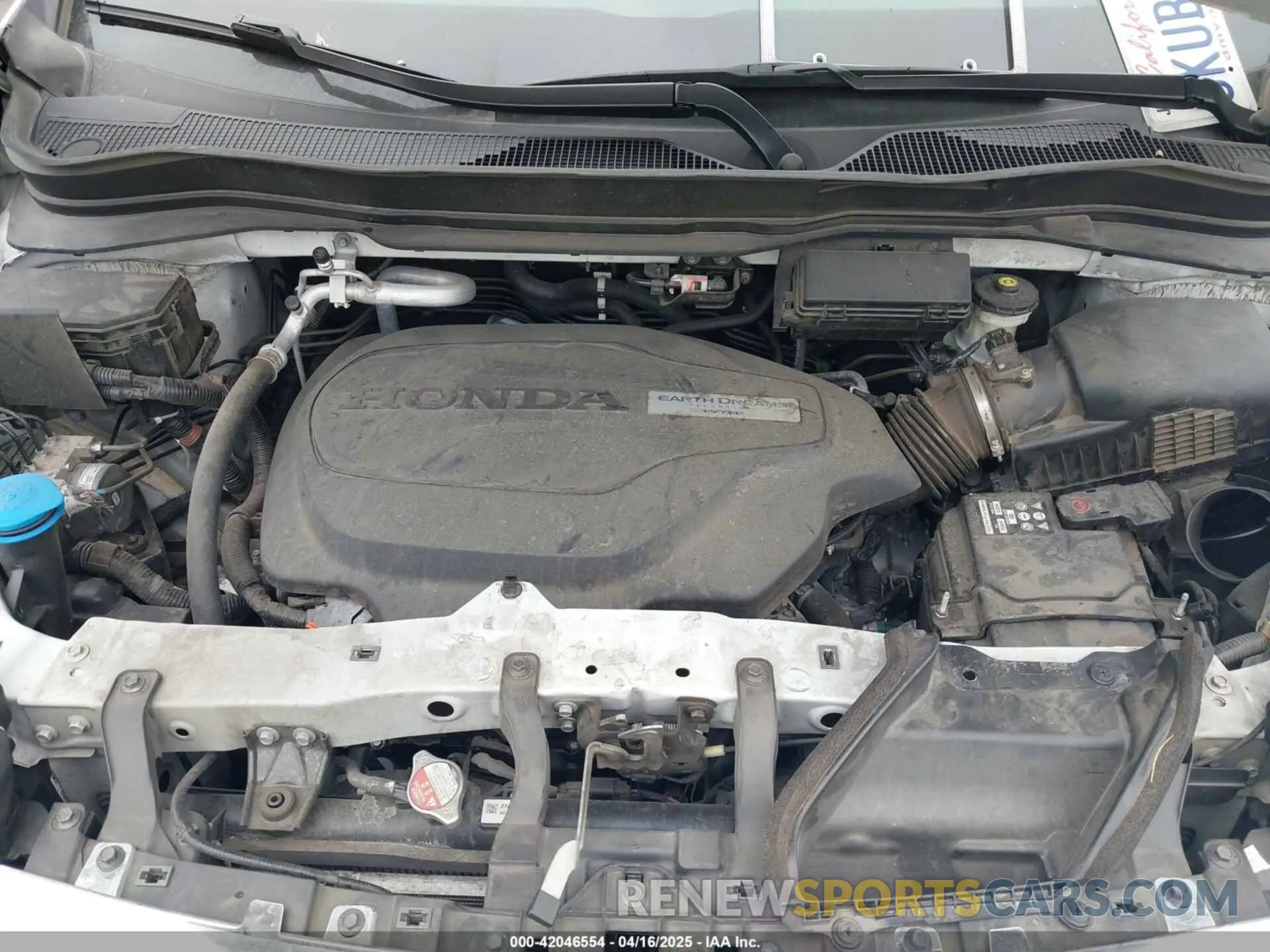 10 fotografías del automóvil dañado 5FNYF5H15KB026075 HONDA PILOT 2019
