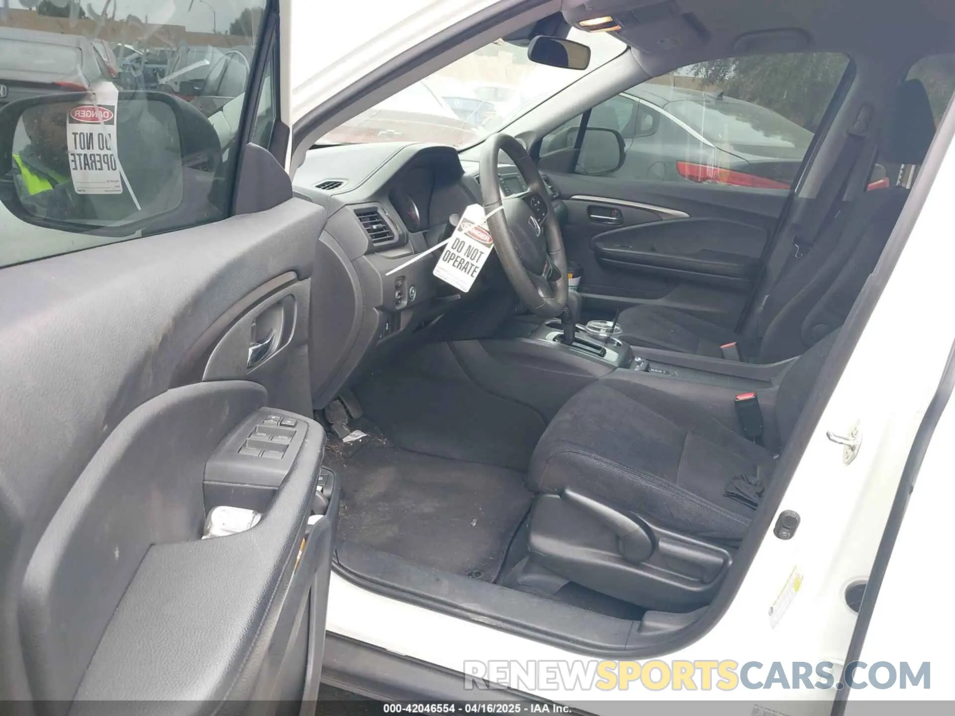 5 fotografías del automóvil dañado 5FNYF5H15KB026075 HONDA PILOT 2019