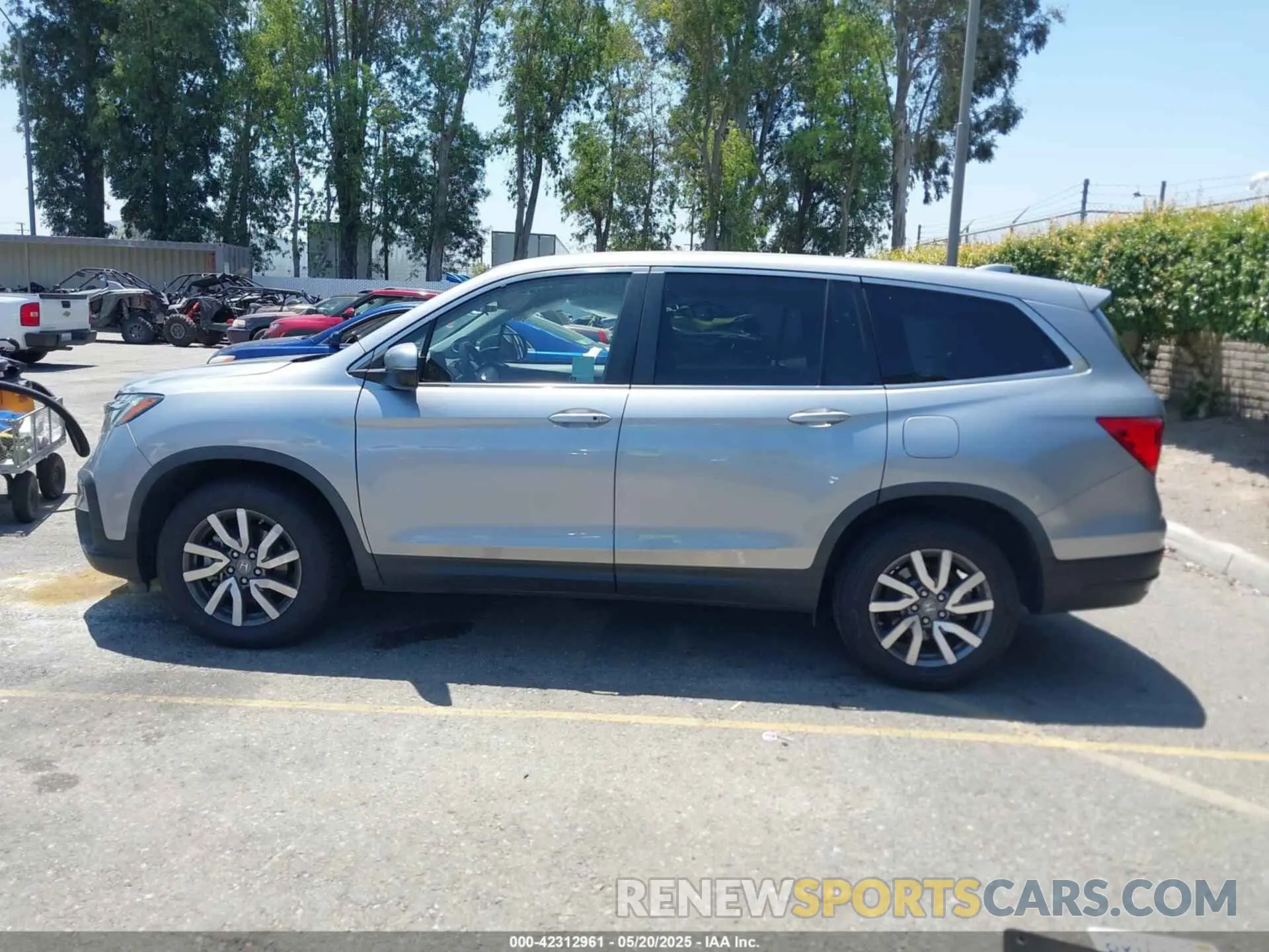 14 fotografías del automóvil dañado 5FNYF5H30KB035591 HONDA PILOT 2019
