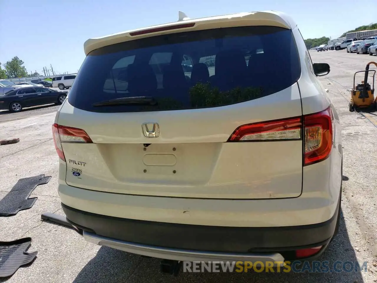 6 fotografías del automóvil dañado 5FNYF5H31KB034580 HONDA PILOT 2019