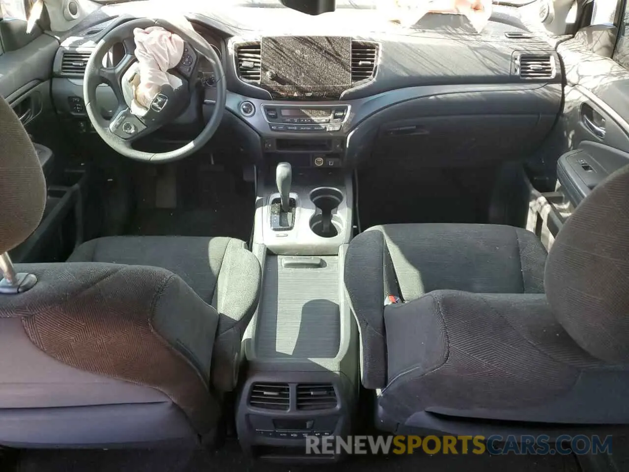 8 fotografías del automóvil dañado 5FNYF5H34KB002772 HONDA PILOT 2019