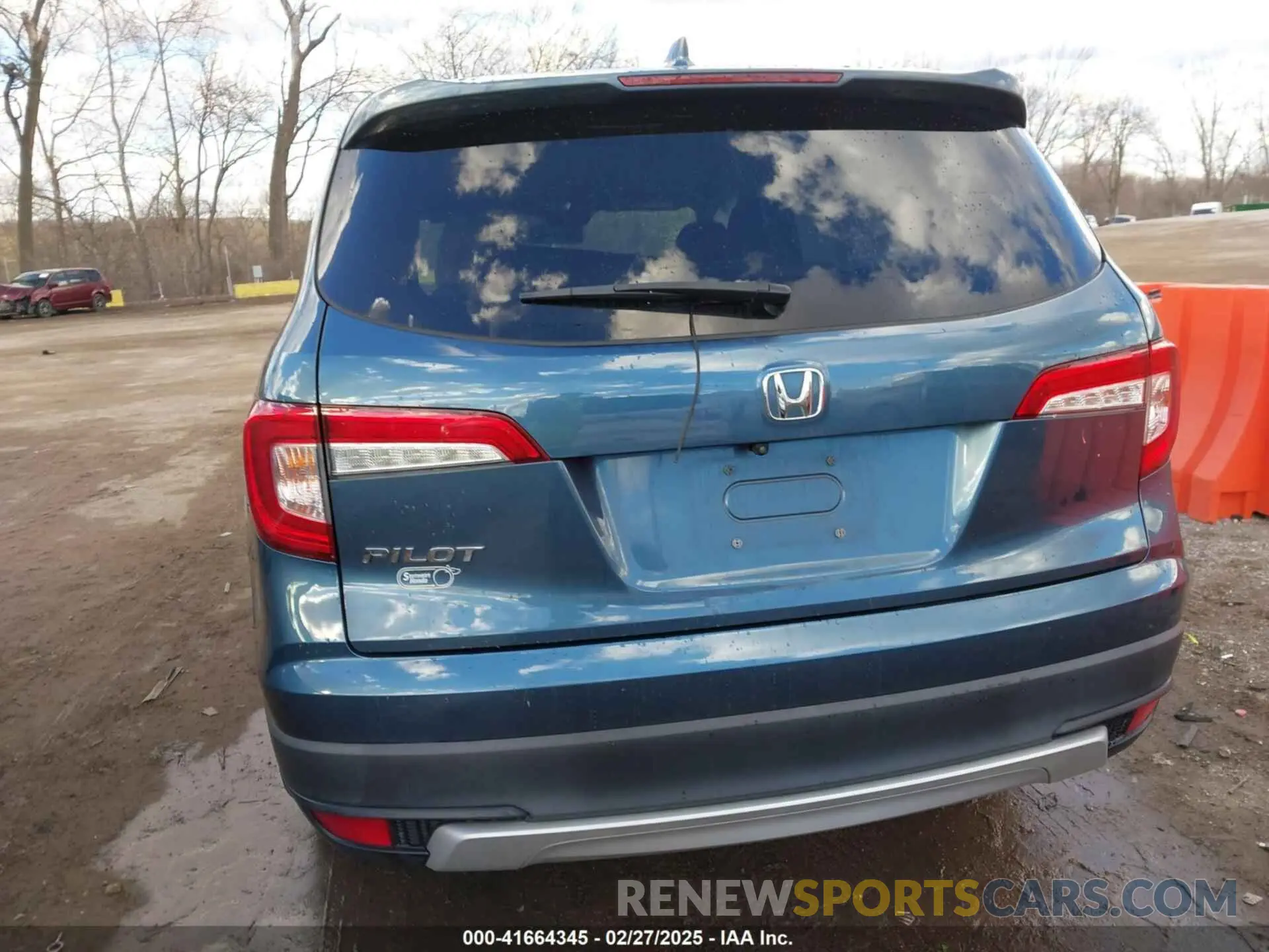 16 fotografías del automóvil dañado 5FNYF5H34KB031818 HONDA PILOT 2019