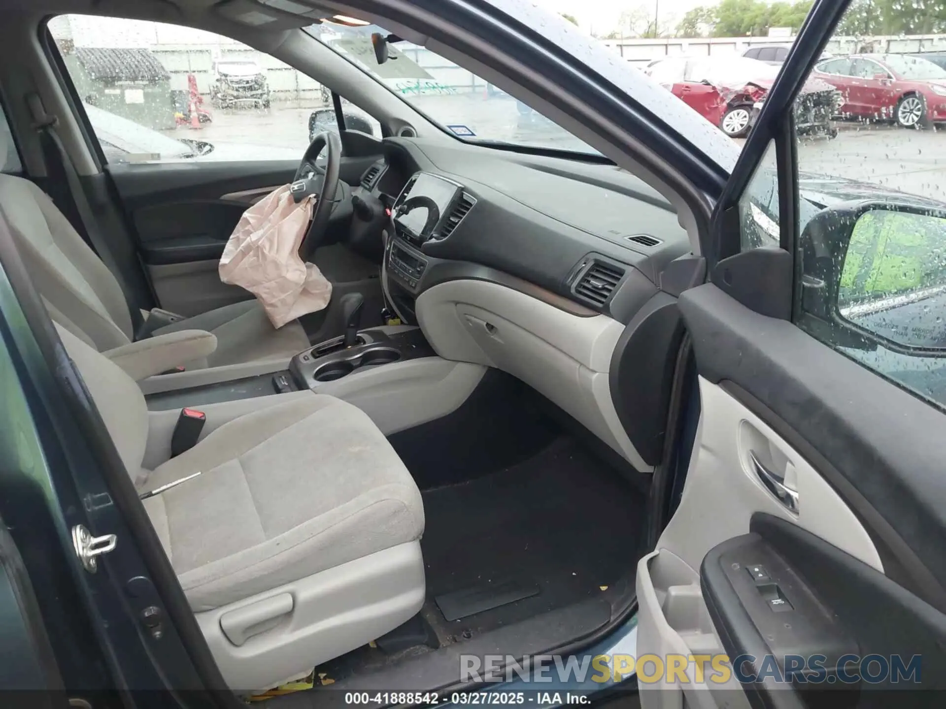 5 fotografías del automóvil dañado 5FNYF5H35KB004188 HONDA PILOT 2019