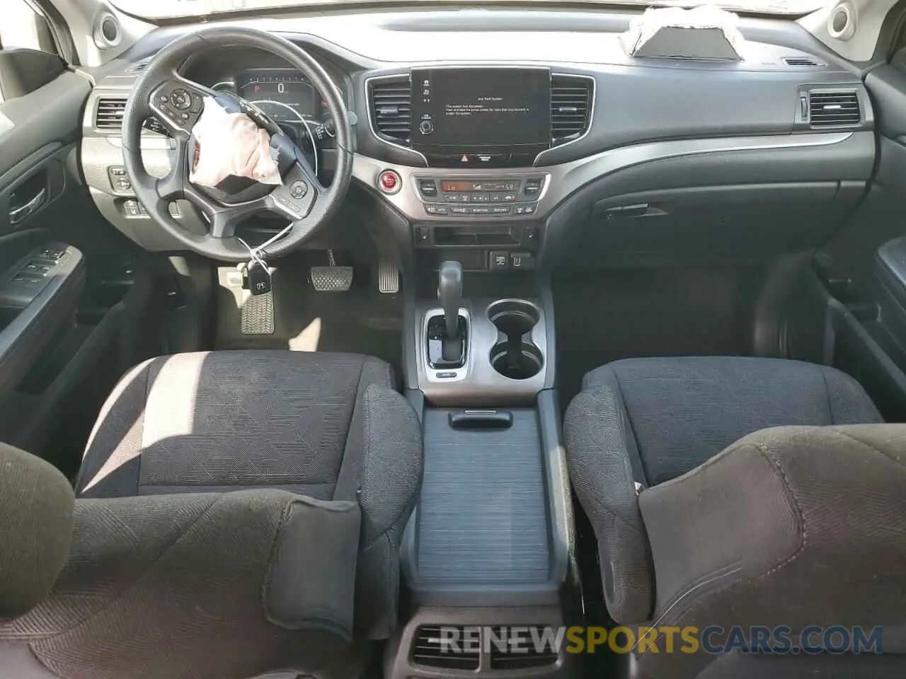 8 fotografías del automóvil dañado 5FNYF5H36KB021310 HONDA PILOT 2019