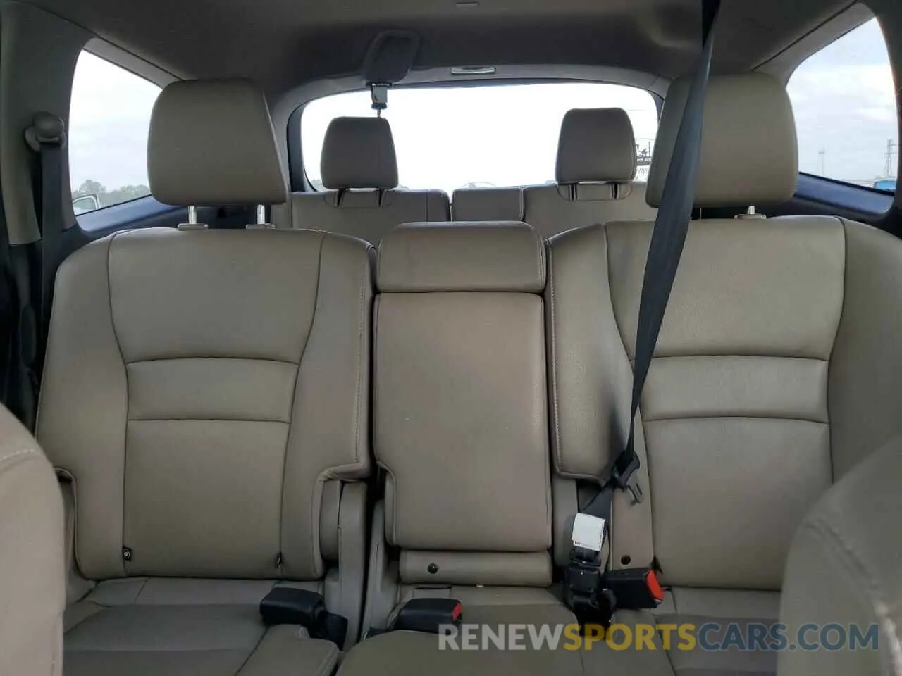 10 fotografías del automóvil dañado 5FNYF5H50KB036595 HONDA PILOT 2019