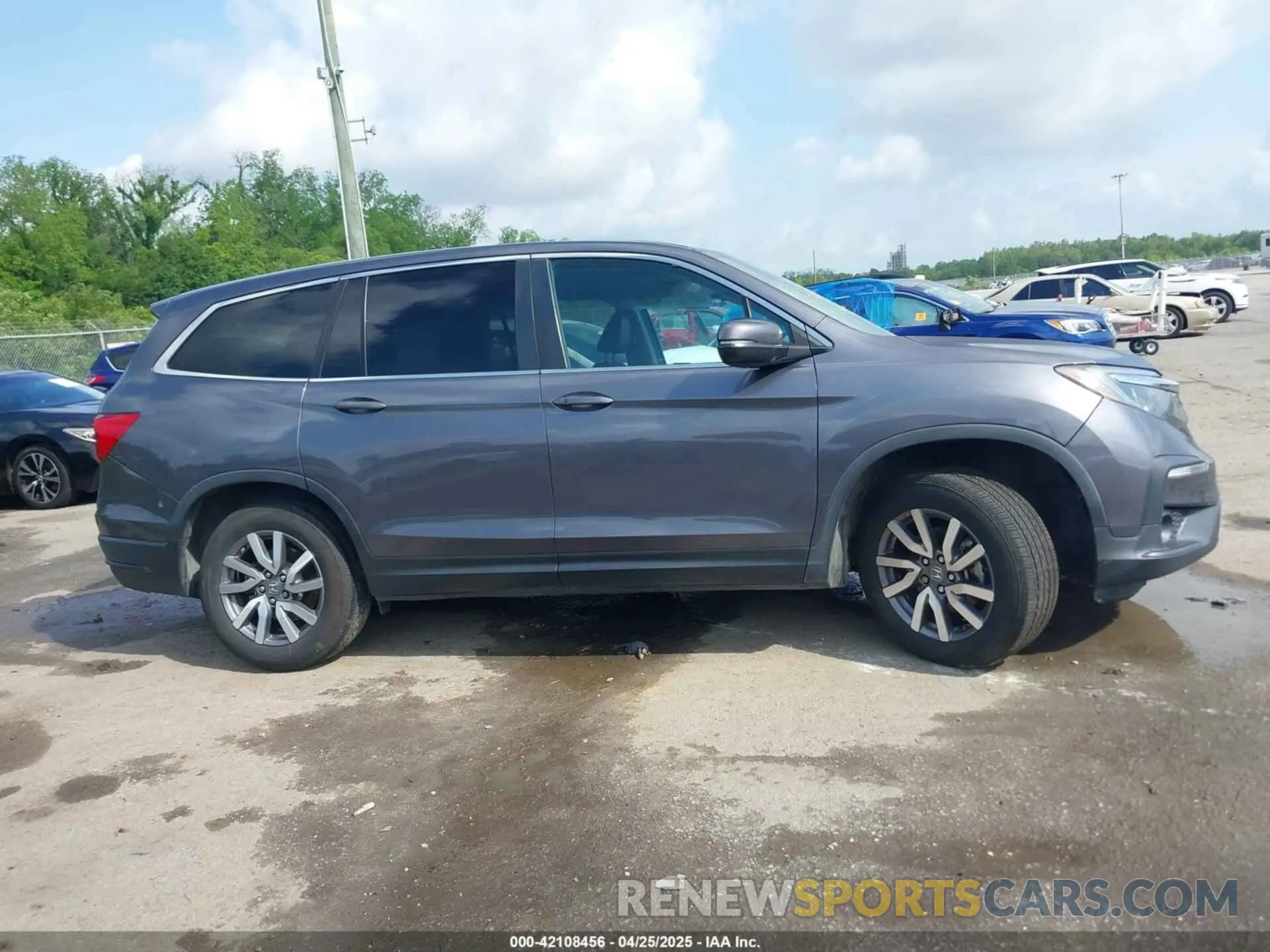 13 fotografías del automóvil dañado 5FNYF5H52KB039336 HONDA PILOT 2019