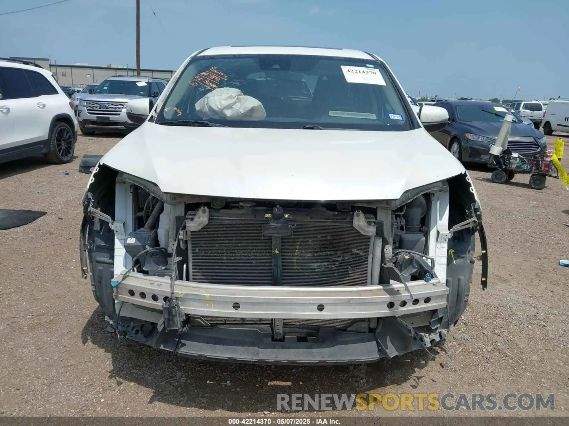 13 fotografías del automóvil dañado 5FNYF5H53KB029821 HONDA PILOT 2019