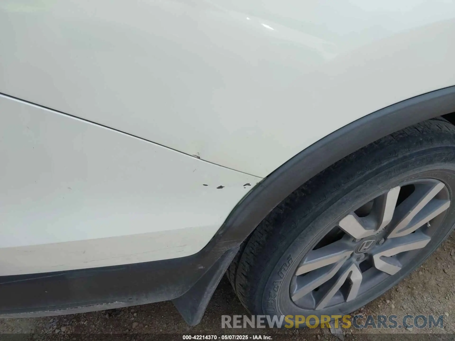 18 fotografías del automóvil dañado 5FNYF5H53KB029821 HONDA PILOT 2019