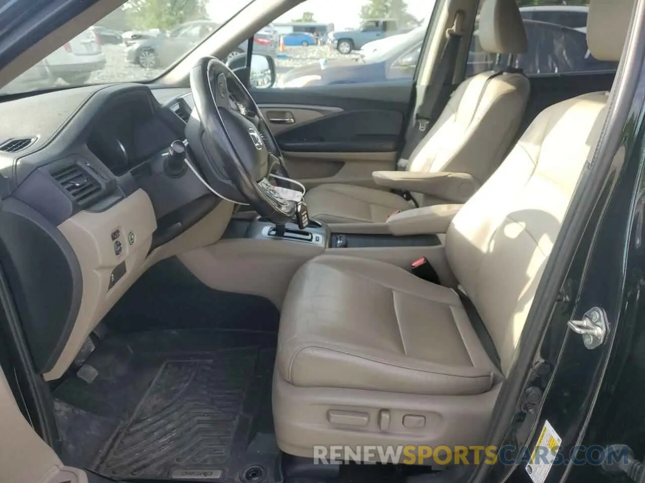 7 fotografías del automóvil dañado 5FNYF5H53KB043959 HONDA PILOT 2019