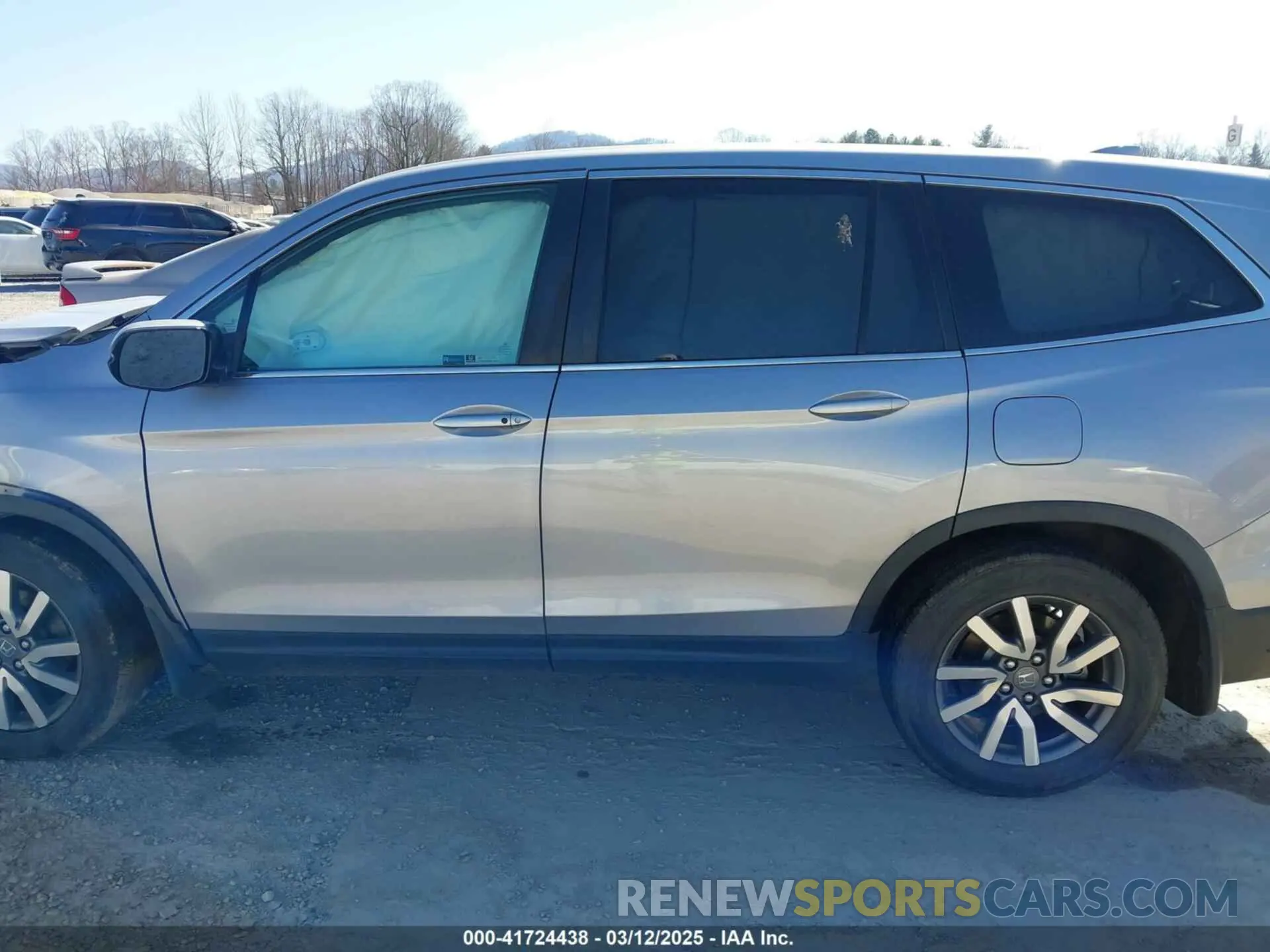 14 fotografías del automóvil dañado 5FNYF5H55KB012695 HONDA PILOT 2019