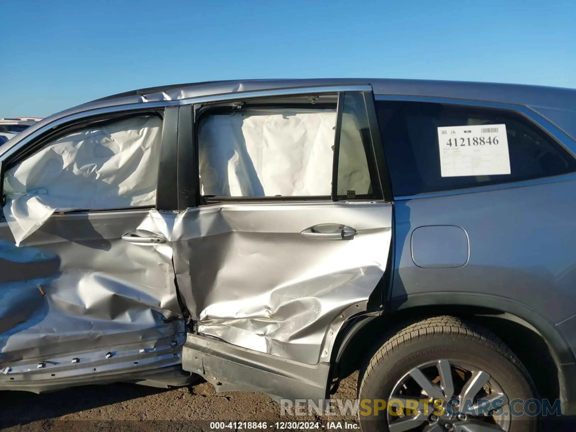 13 fotografías del automóvil dañado 5FNYF5H55KB044529 HONDA PILOT 2019