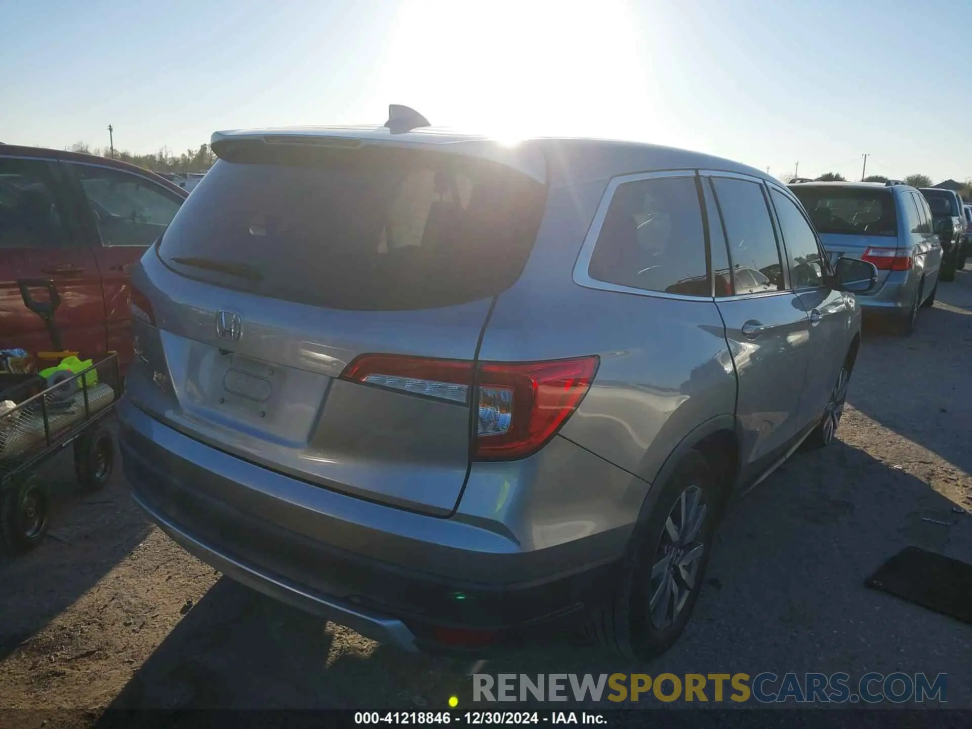 4 fotografías del automóvil dañado 5FNYF5H55KB044529 HONDA PILOT 2019