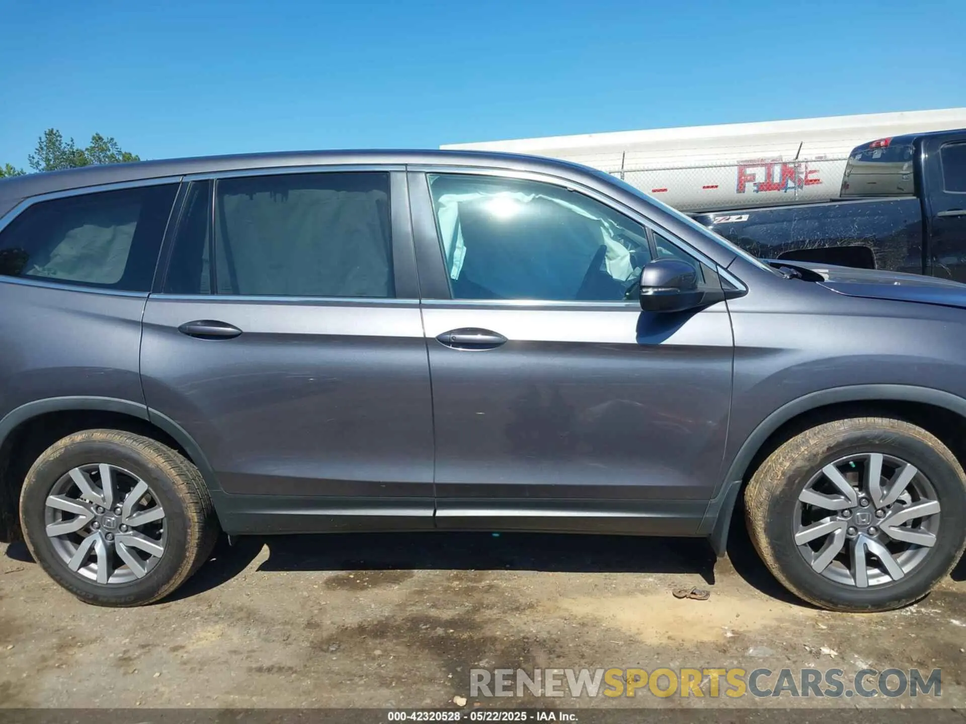 13 fotografías del automóvil dañado 5FNYF5H59KB036434 HONDA PILOT 2019