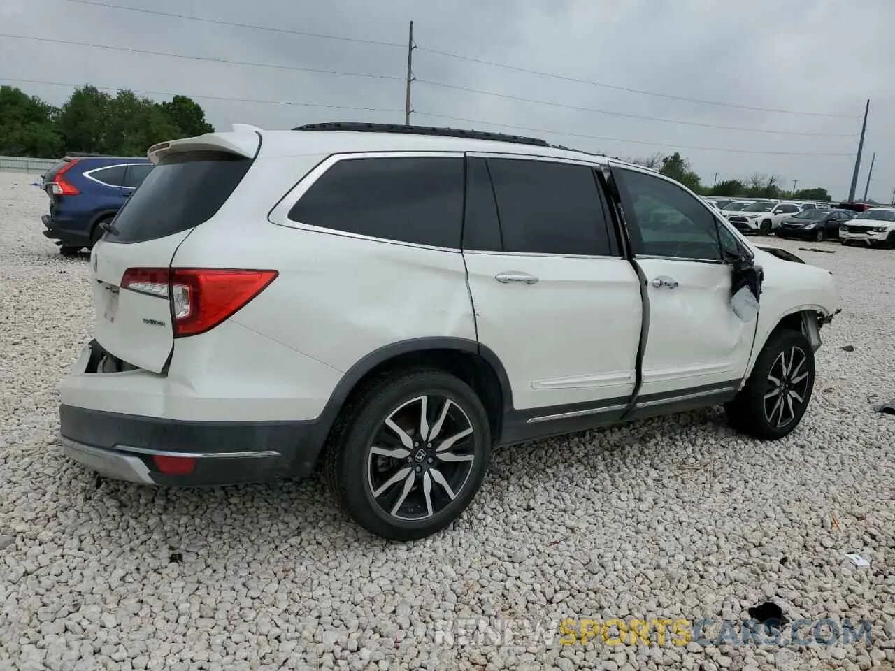 3 fotografías del automóvil dañado 5FNYF5H66KB017431 HONDA PILOT 2019