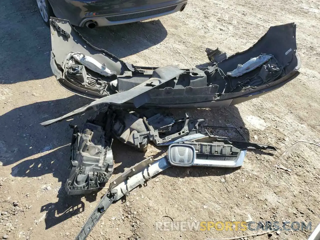 13 fotografías del automóvil dañado 5FNYF5H69KB019903 HONDA PILOT 2019