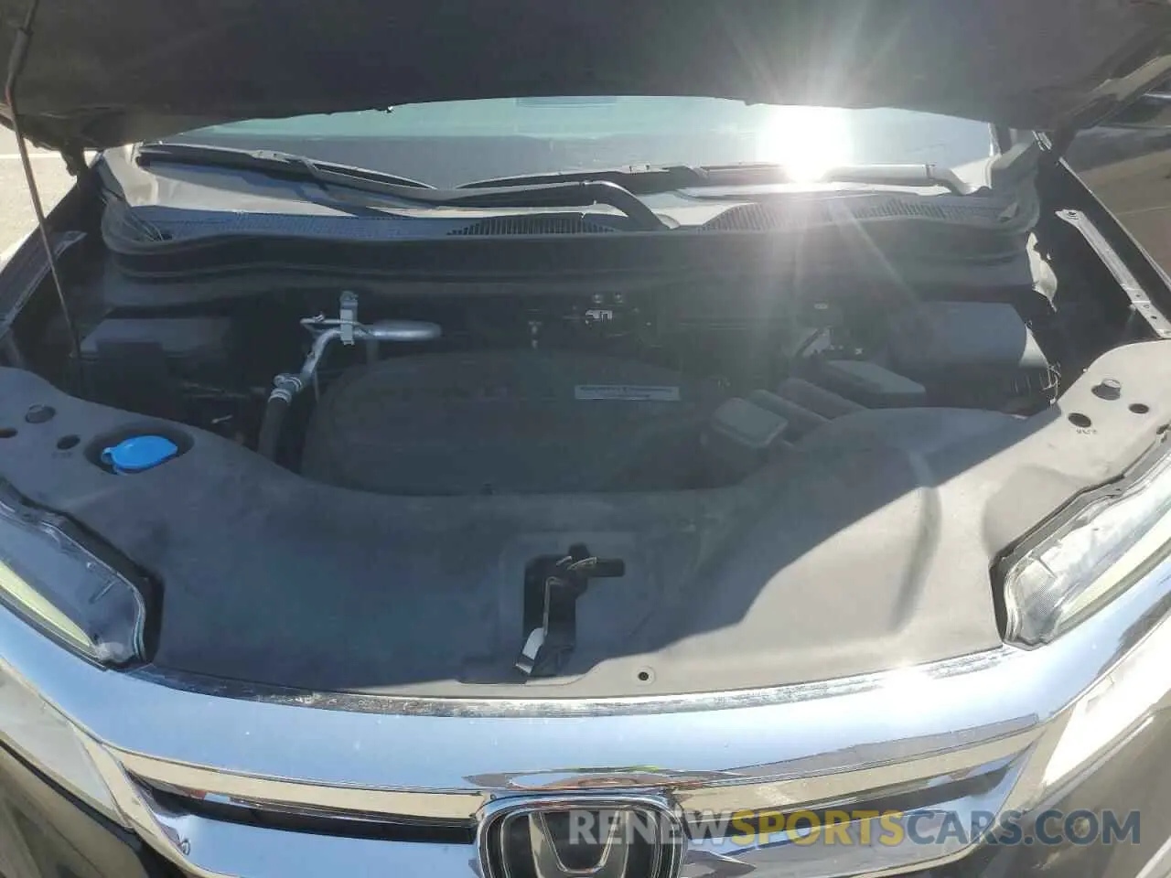 12 fotografías del automóvil dañado 5FNYF5H93KB019907 HONDA PILOT 2019
