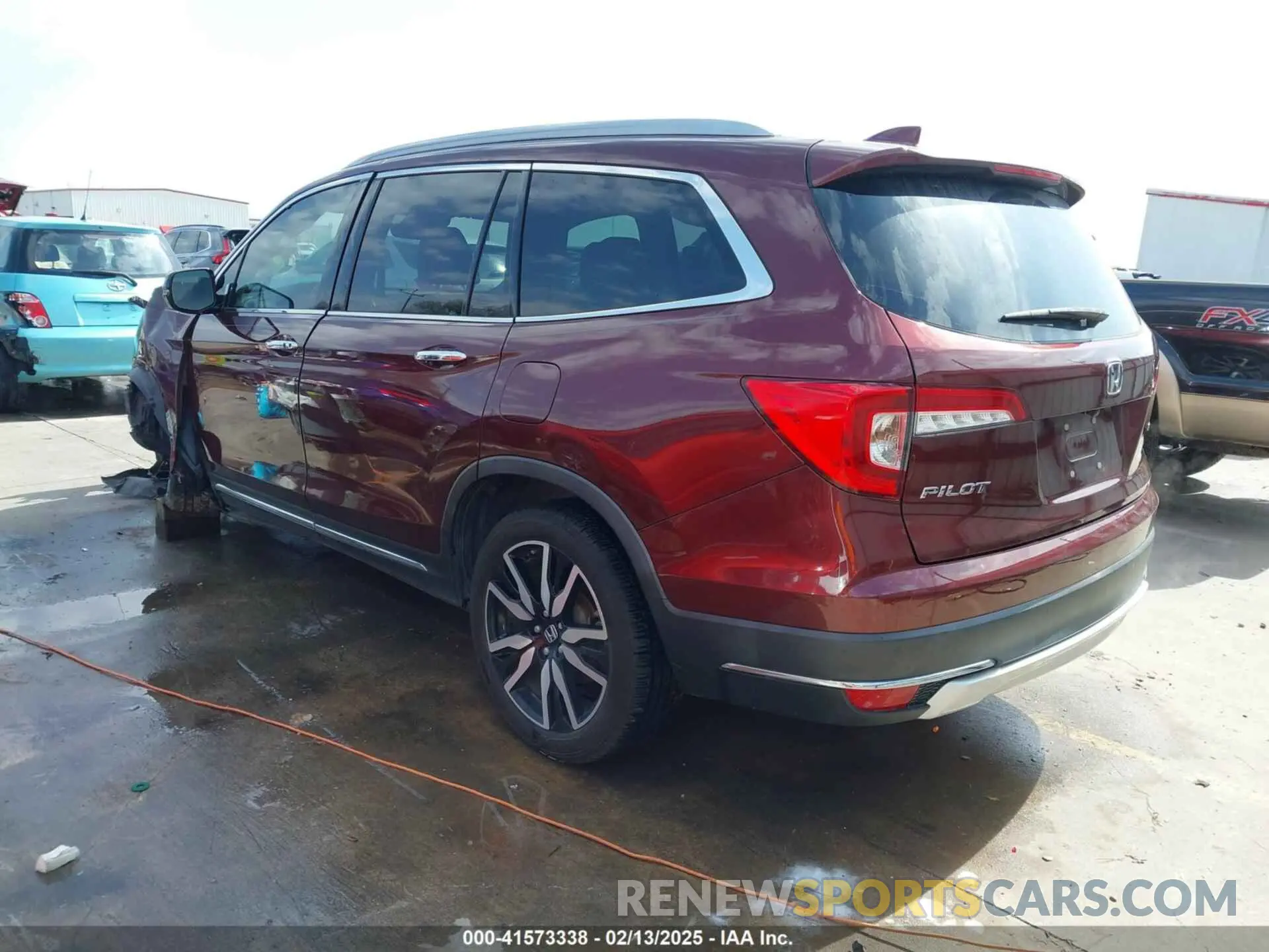 3 fotografías del automóvil dañado 5FNYF5H95KB009122 HONDA PILOT 2019