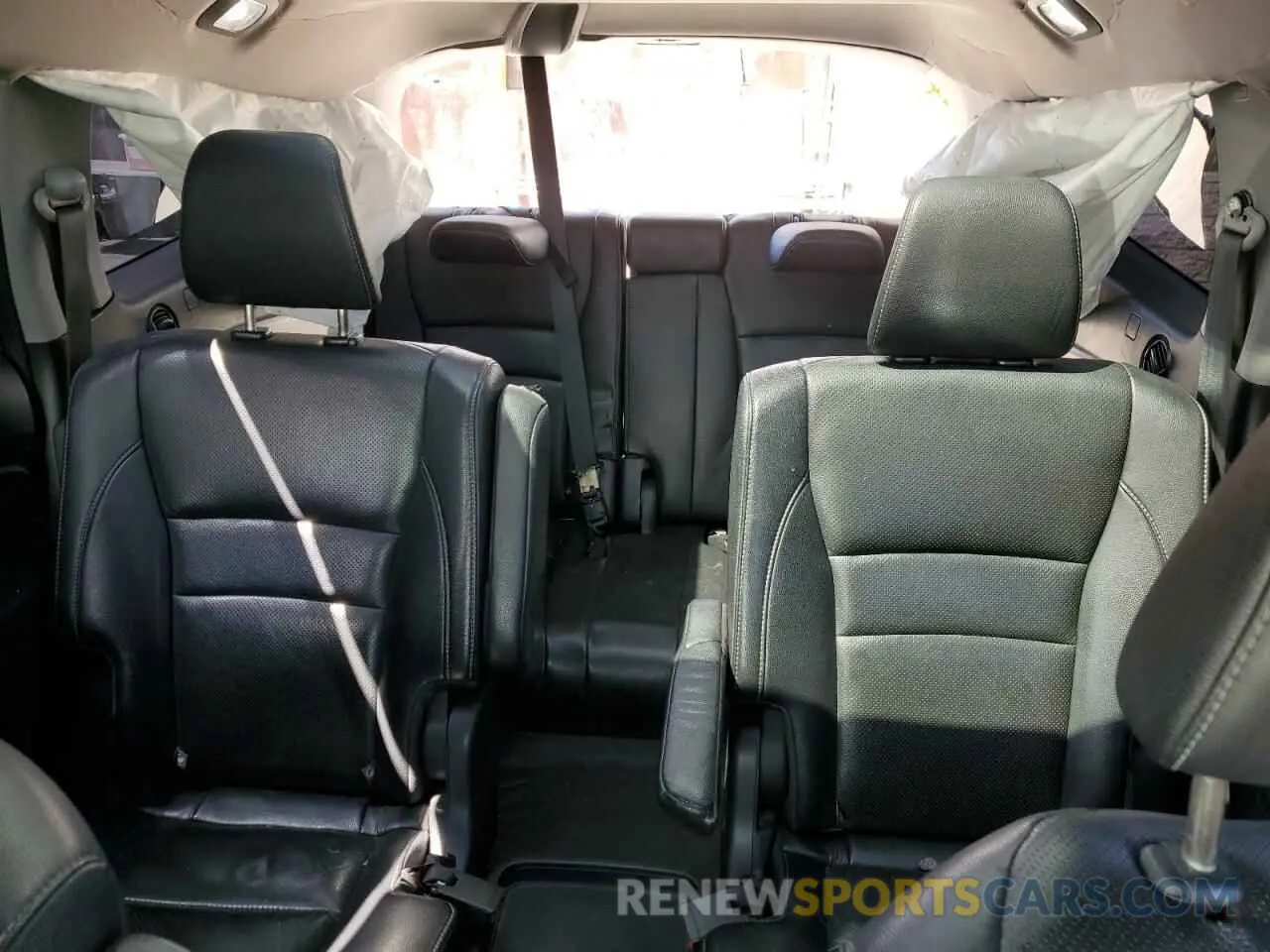 10 fotografías del automóvil dañado 5FNYF6H00KB027003 HONDA PILOT 2019