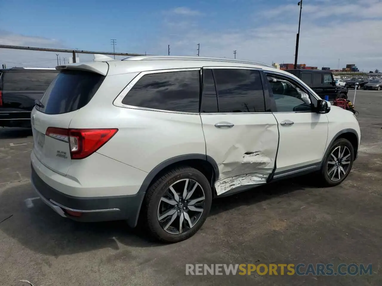 3 fotografías del automóvil dañado 5FNYF6H00KB027003 HONDA PILOT 2019