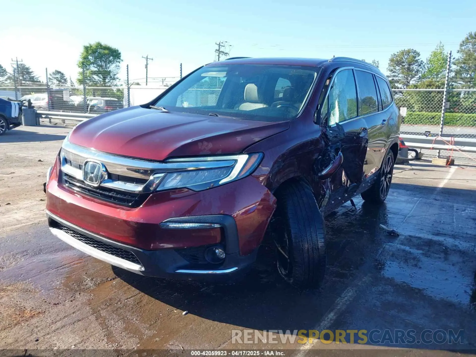 2 fotografías del automóvil dañado 5FNYF6H00KB067307 HONDA PILOT 2019