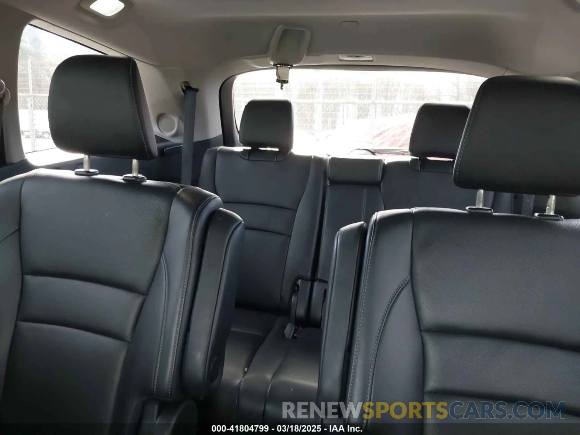 8 fotografías del automóvil dañado 5FNYF6H02KB005956 HONDA PILOT 2019