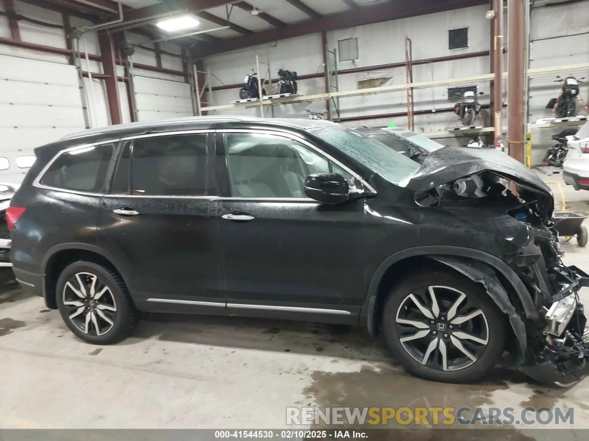 12 fotografías del automóvil dañado 5FNYF6H06KB040418 HONDA PILOT 2019