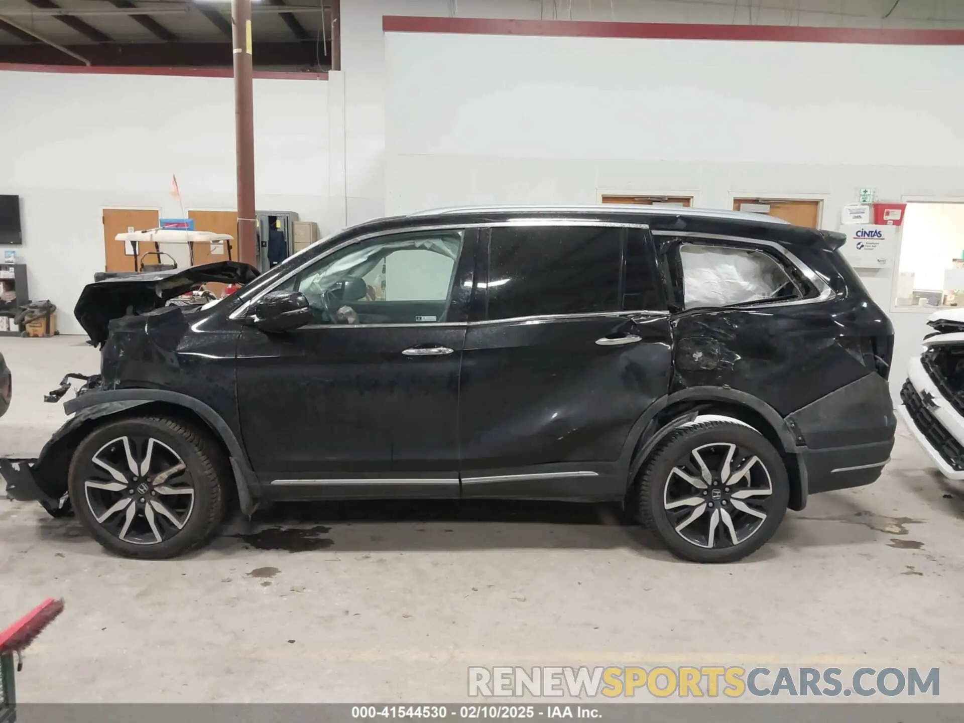 13 fotografías del automóvil dañado 5FNYF6H06KB040418 HONDA PILOT 2019