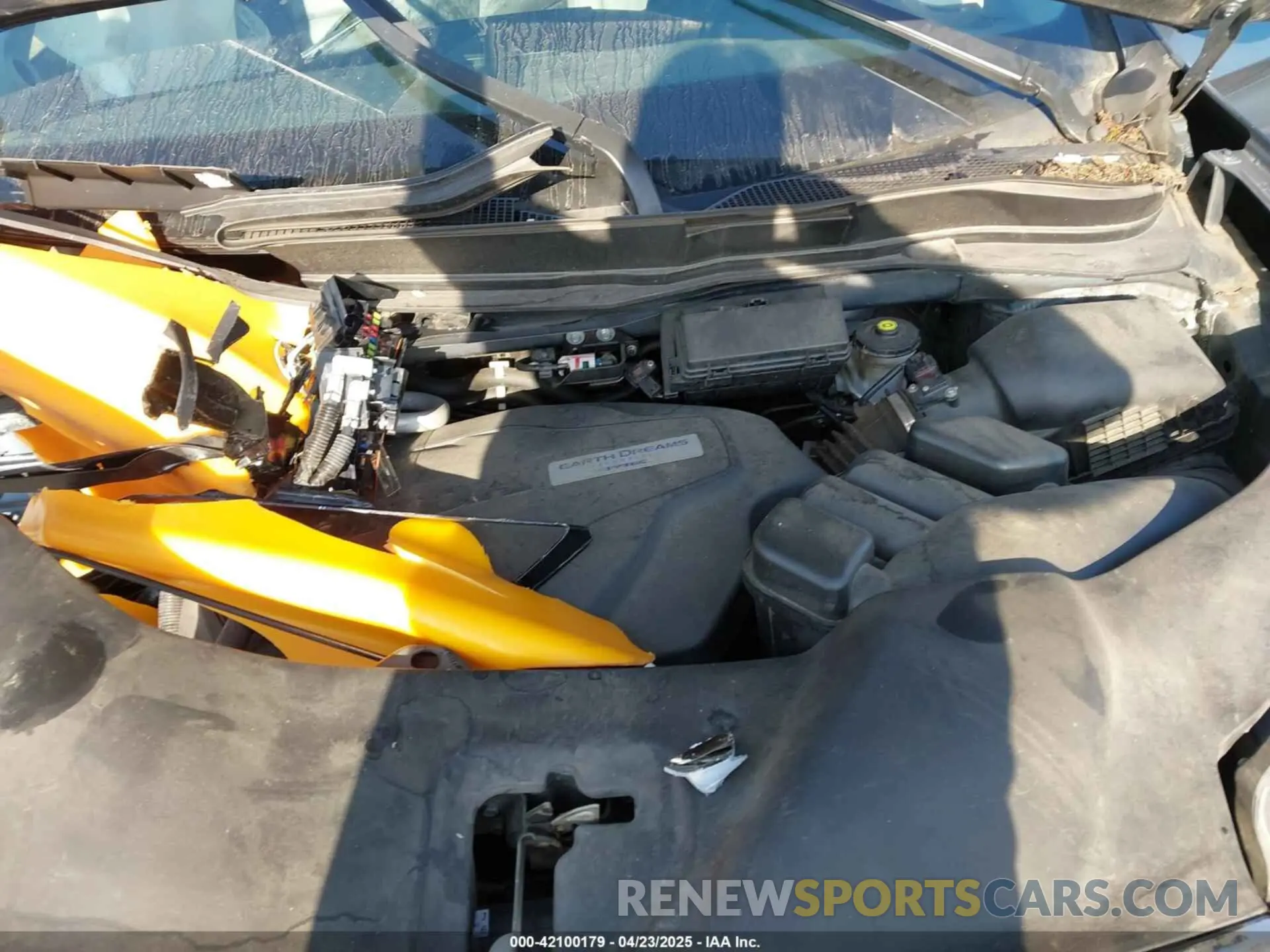 10 fotografías del automóvil dañado 5FNYF6H0XKB063801 HONDA PILOT 2019