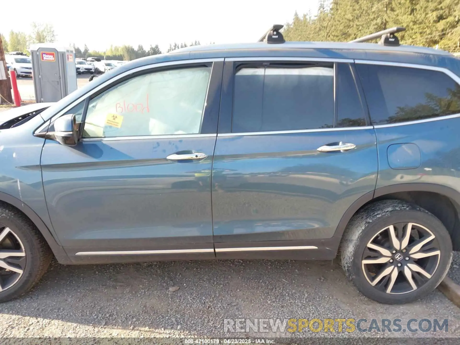 13 fotografías del automóvil dañado 5FNYF6H0XKB063801 HONDA PILOT 2019