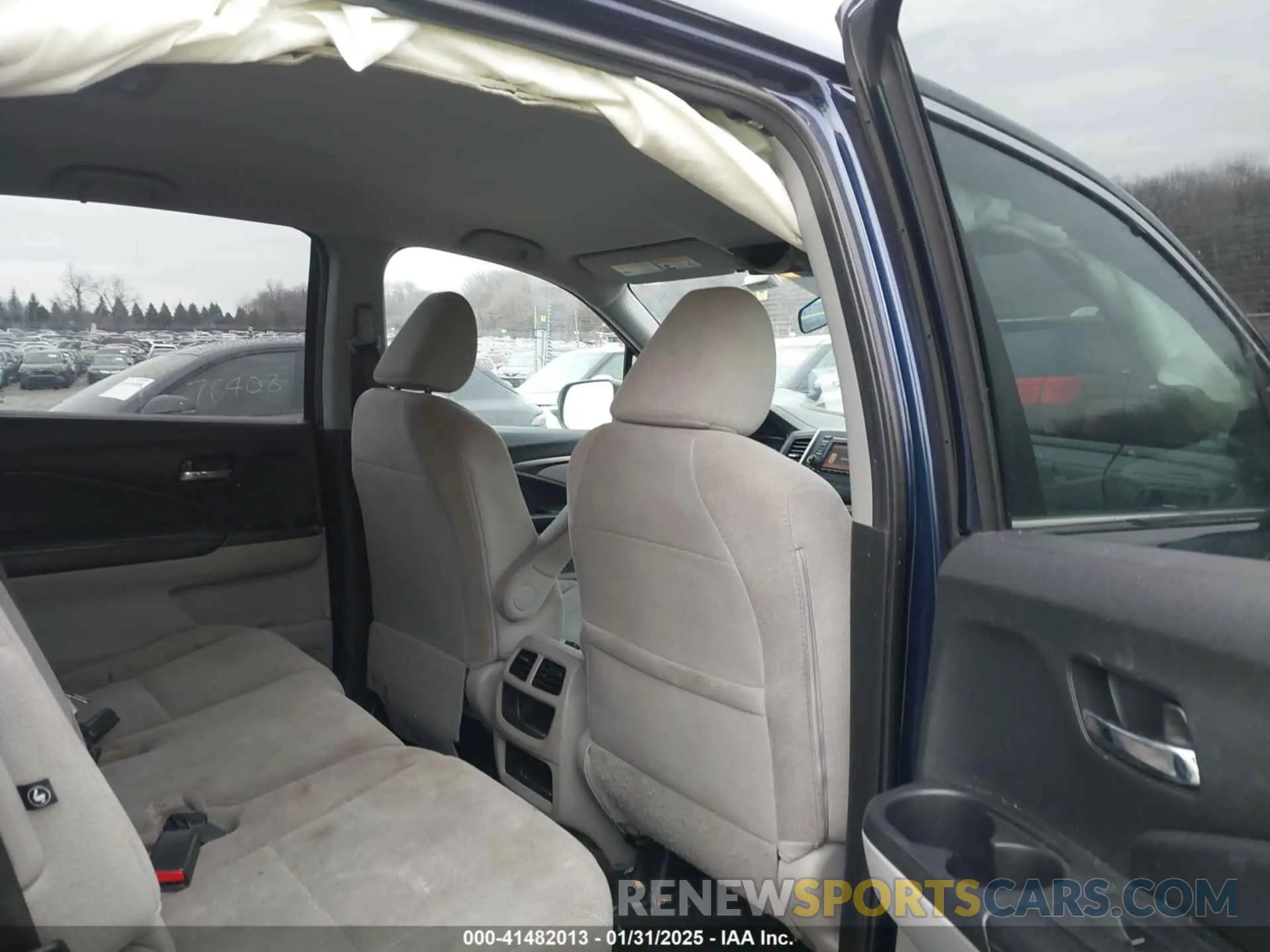 8 fotografías del automóvil dañado 5FNYF6H10KB061452 HONDA PILOT 2019