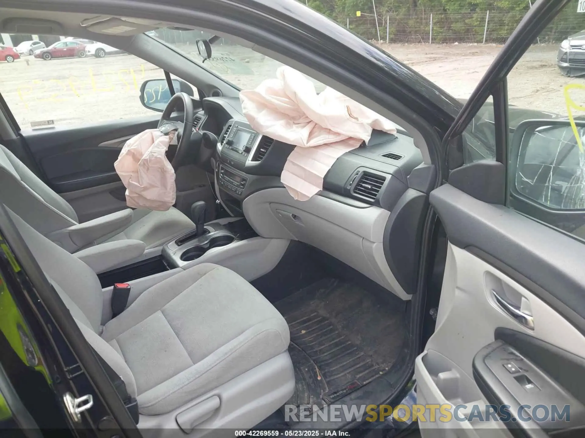 5 fotografías del automóvil dañado 5FNYF6H14KB031998 HONDA PILOT 2019