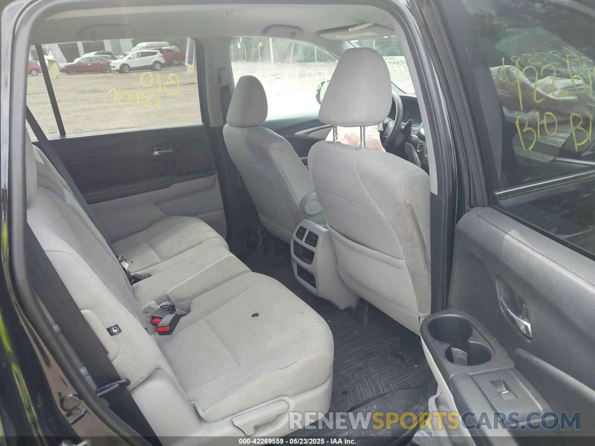 8 fotografías del automóvil dañado 5FNYF6H14KB031998 HONDA PILOT 2019