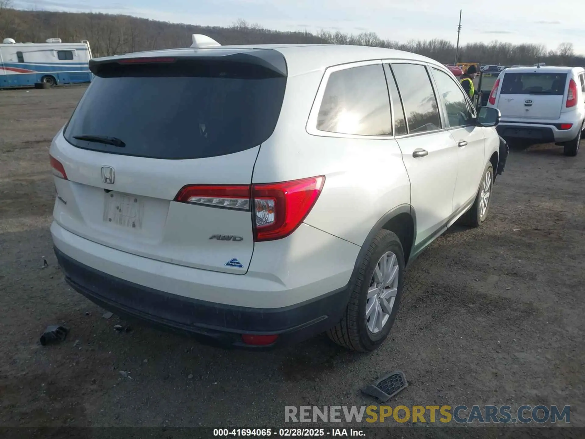 4 fotografías del automóvil dañado 5FNYF6H18KB014802 HONDA PILOT 2019