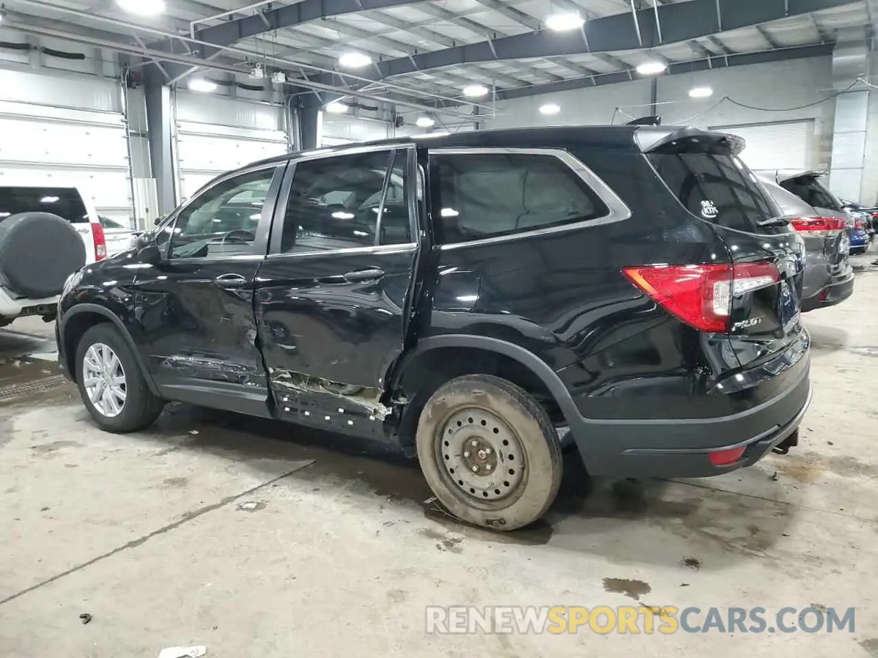 2 fotografías del automóvil dañado 5FNYF6H18KB025587 HONDA PILOT 2019