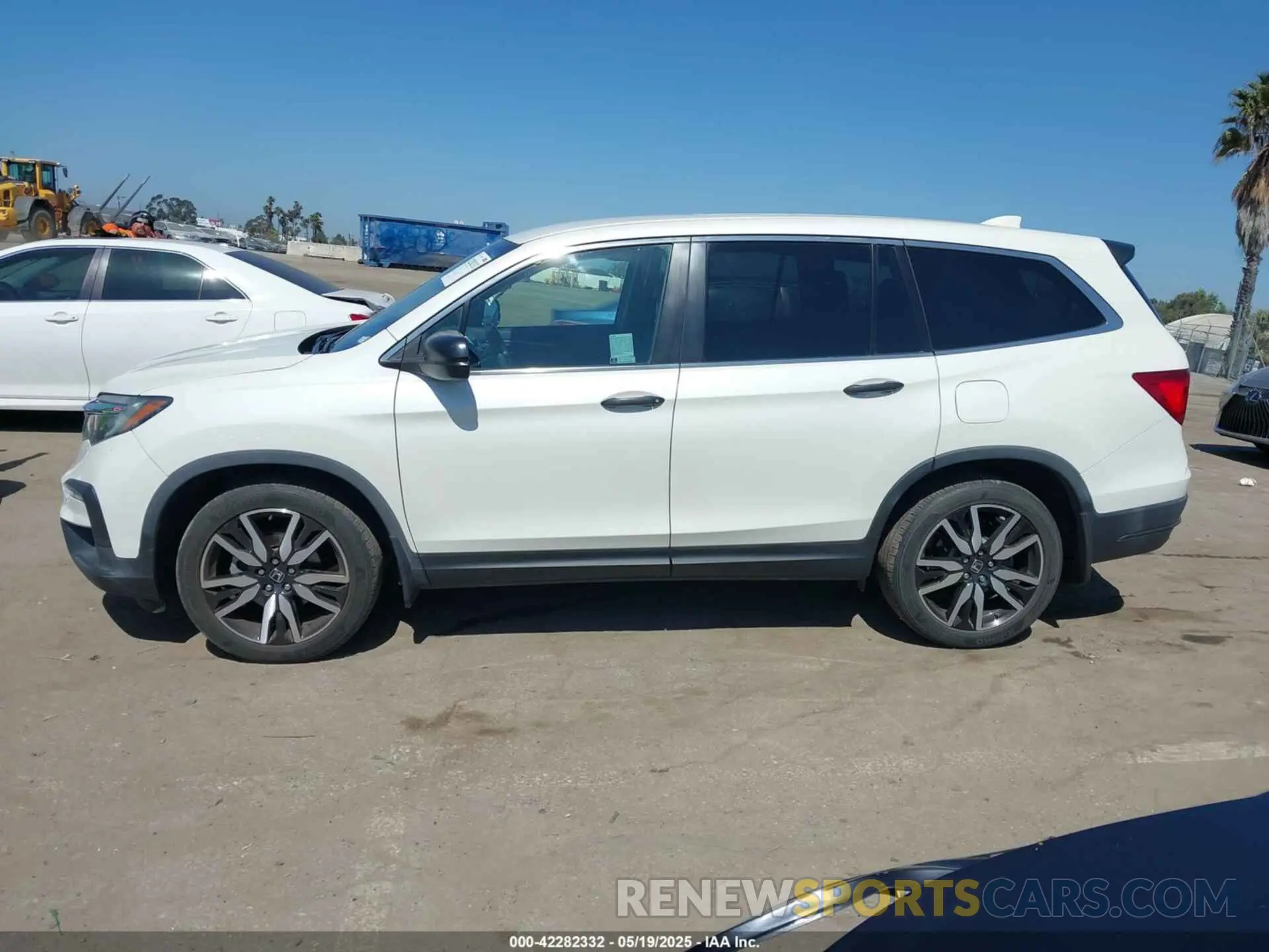 14 fotografías del automóvil dañado 5FNYF6H18KB062784 HONDA PILOT 2019