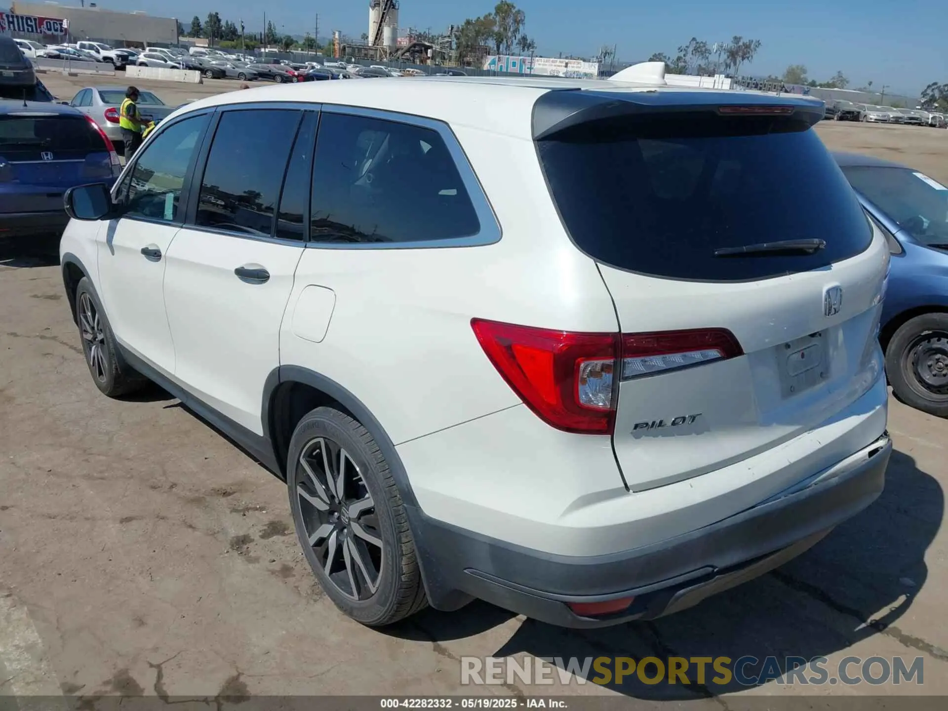 3 fotografías del automóvil dañado 5FNYF6H18KB062784 HONDA PILOT 2019