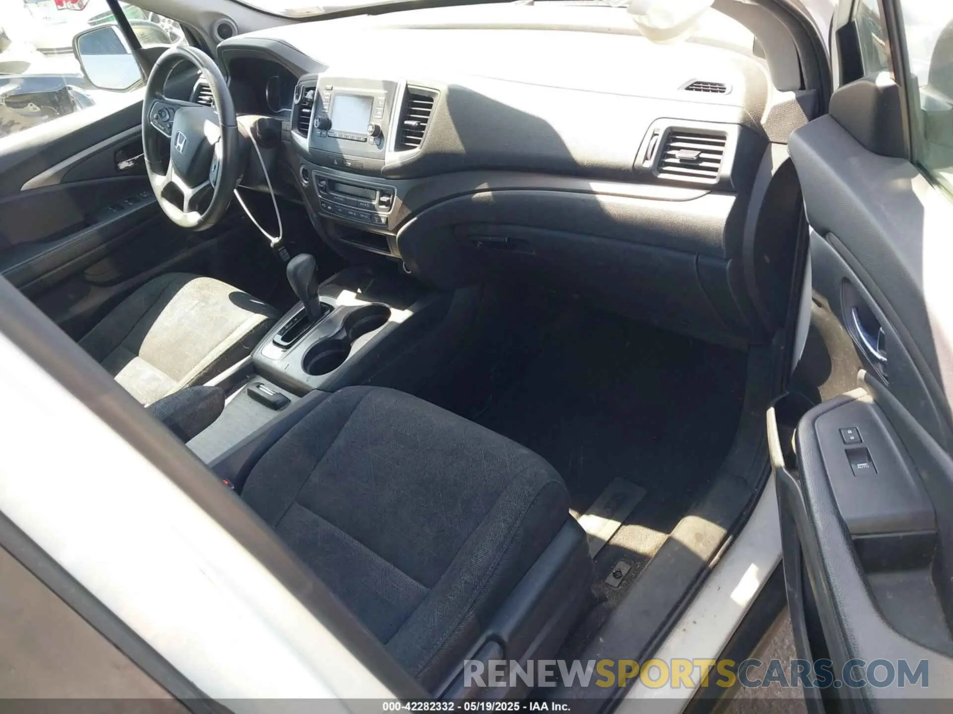 5 fotografías del automóvil dañado 5FNYF6H18KB062784 HONDA PILOT 2019