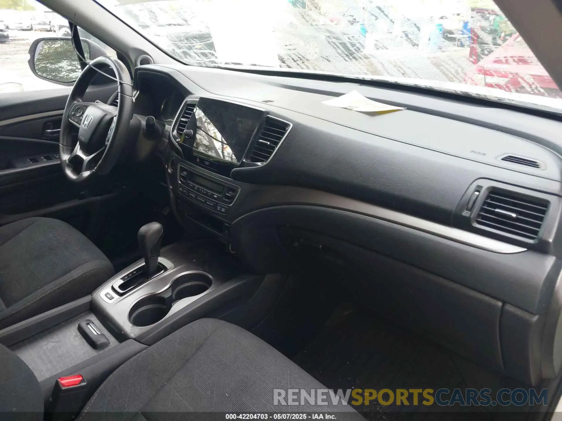 5 fotografías del automóvil dañado 5FNYF6H31KB086152 HONDA PILOT 2019
