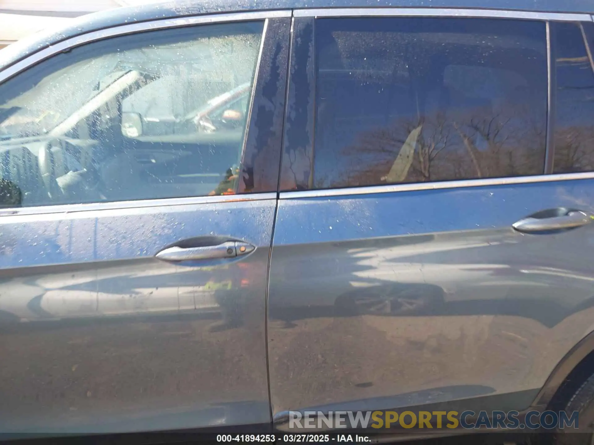 14 fotografías del automóvil dañado 5FNYF6H35KB097588 HONDA PILOT 2019