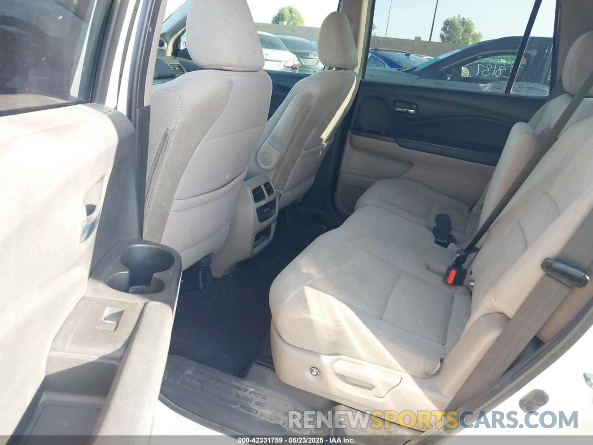 8 fotografías del automóvil dañado 5FNYF6H39KB036213 HONDA PILOT 2019