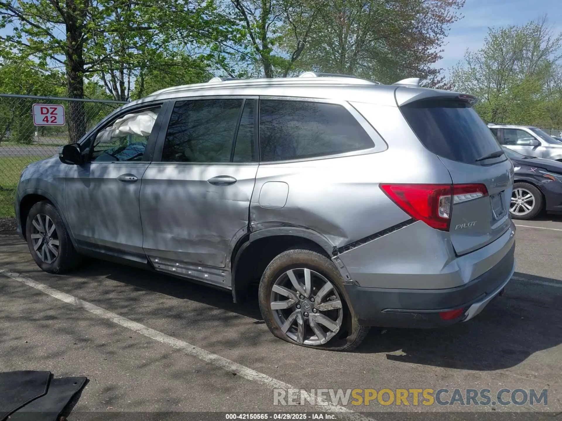 6 fotografías del automóvil dañado 5FNYF6H3XKB093231 HONDA PILOT 2019