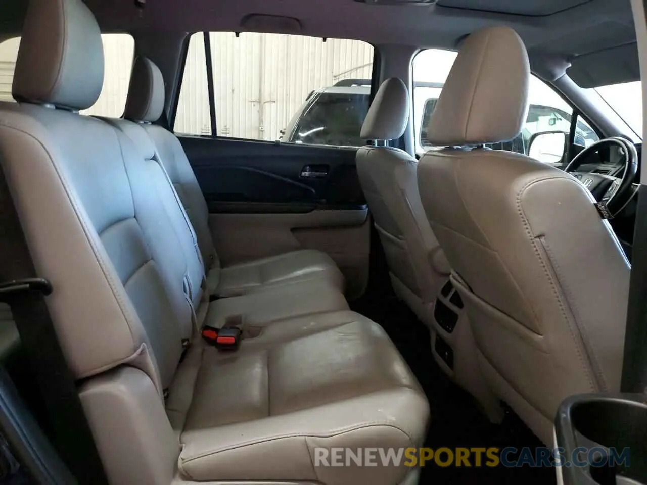 11 fotografías del automóvil dañado 5FNYF6H41KB068016 HONDA PILOT 2019