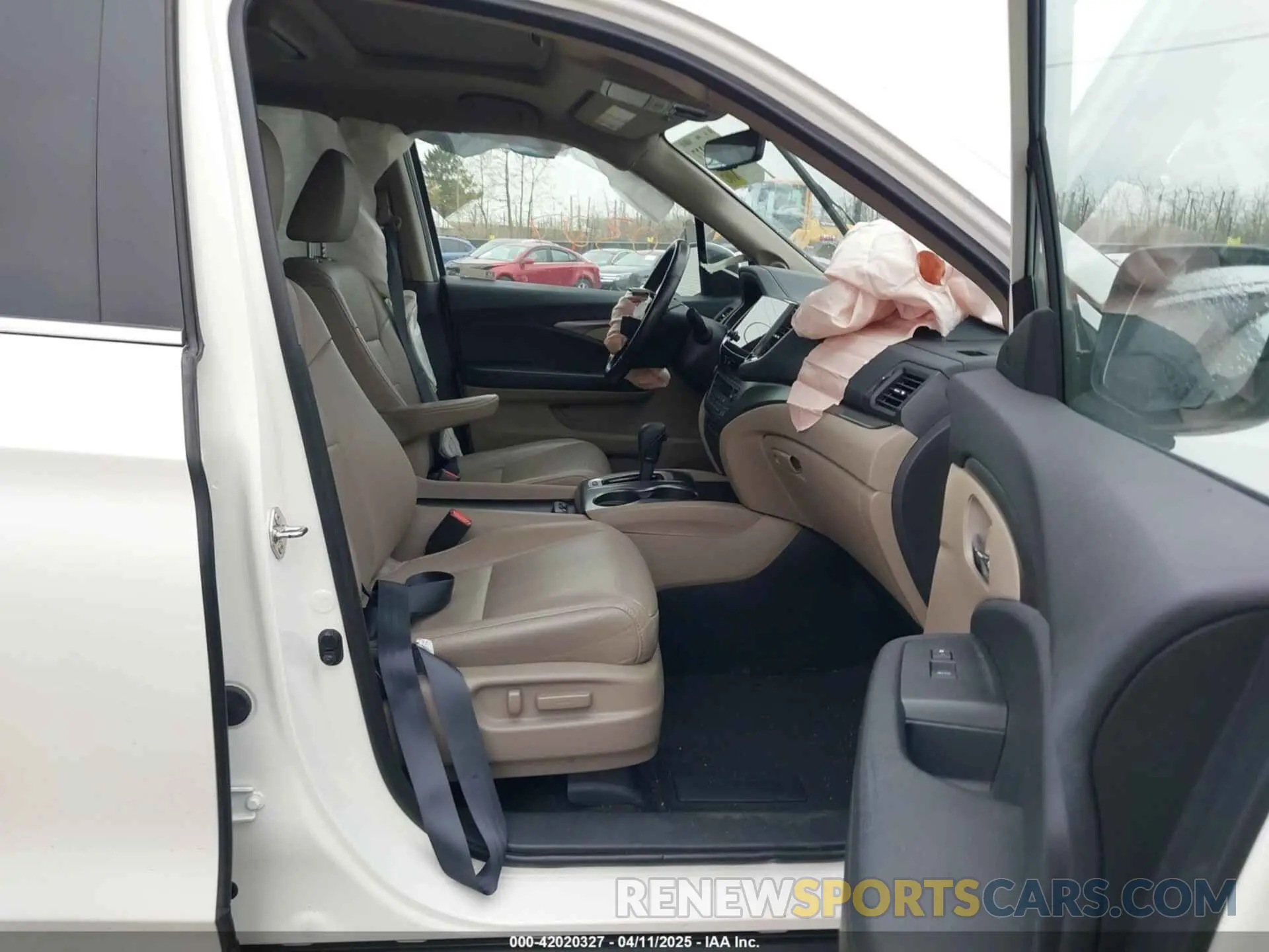 5 fotografías del automóvil dañado 5FNYF6H48KB079031 HONDA PILOT 2019