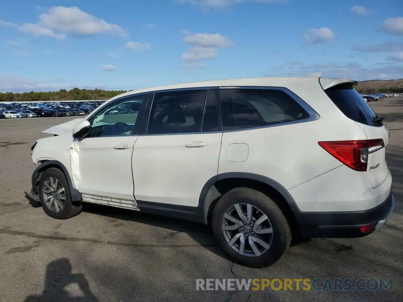 2 fotografías del automóvil dañado 5FNYF6H50KB076830 HONDA PILOT 2019