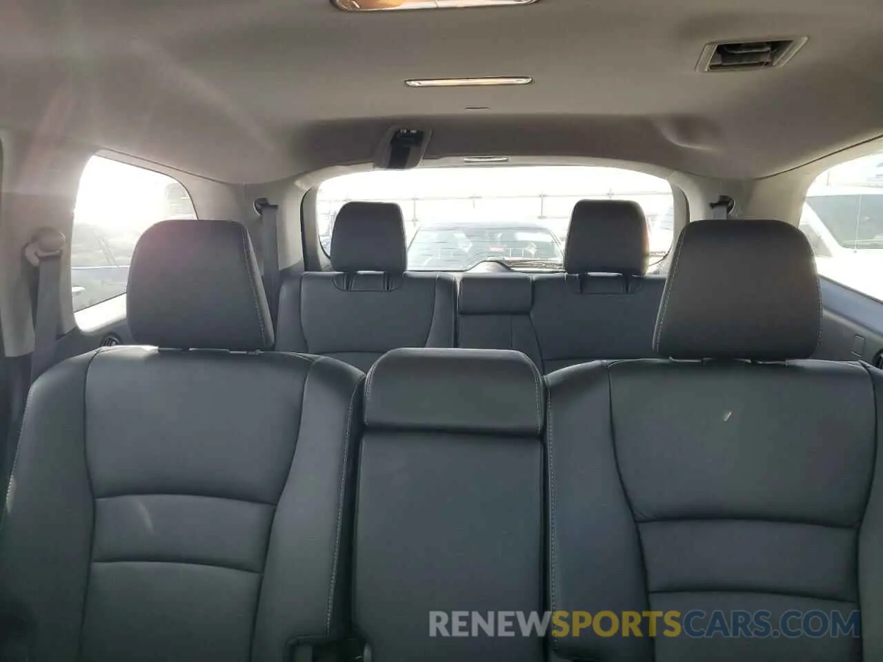 11 fotografías del automóvil dañado 5FNYF6H51KB091353 HONDA PILOT 2019