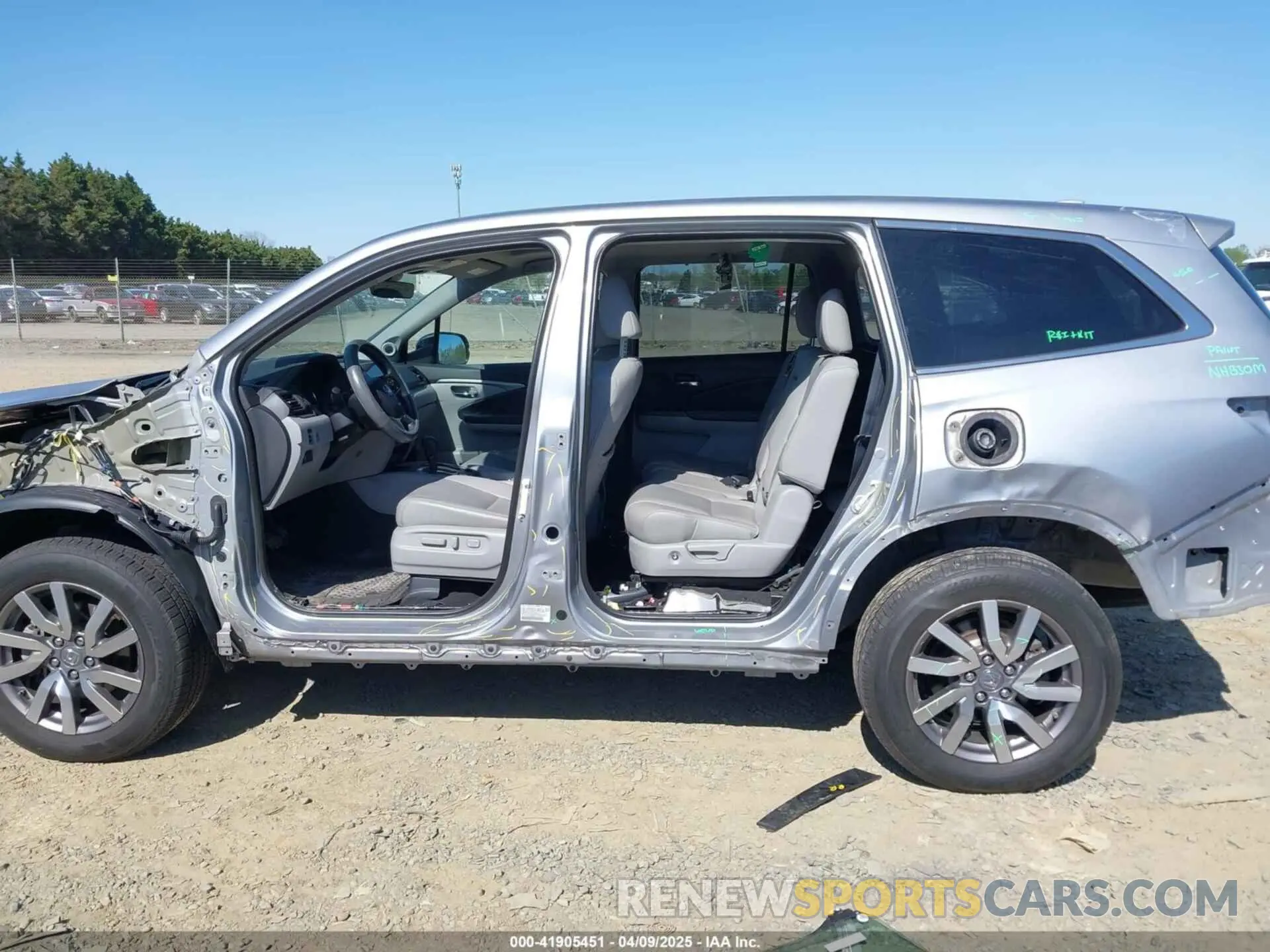 15 fotografías del automóvil dañado 5FNYF6H51KB093099 HONDA PILOT 2019