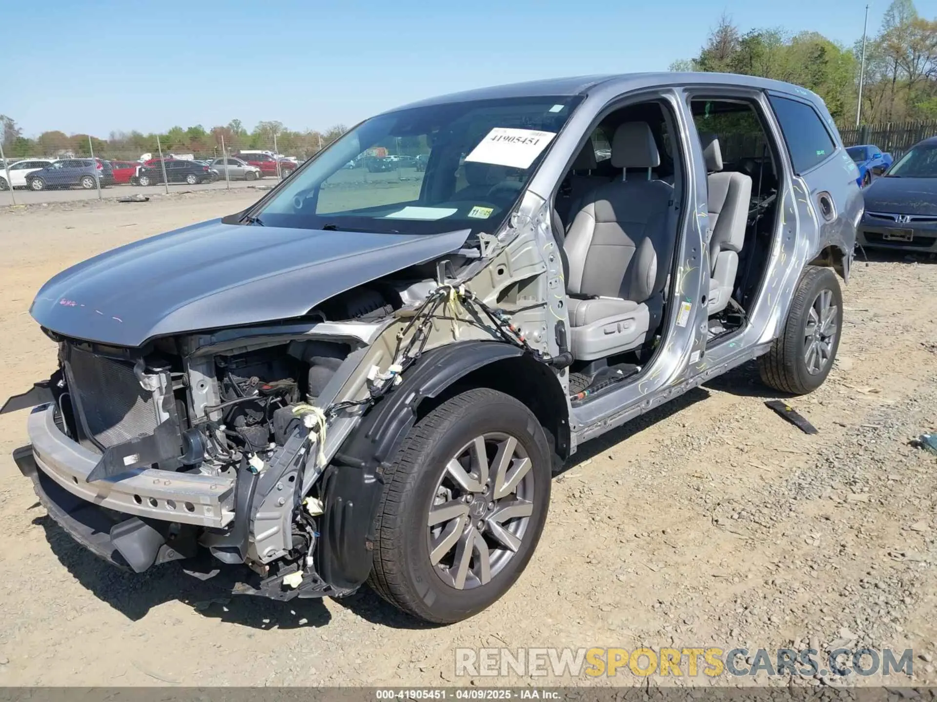 2 fotografías del automóvil dañado 5FNYF6H51KB093099 HONDA PILOT 2019