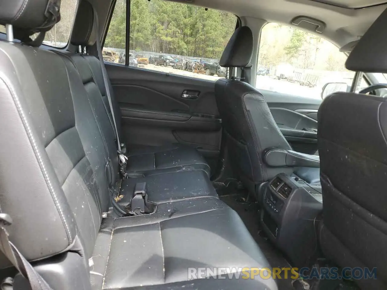 11 fotografías del automóvil dañado 5FNYF6H52KB002244 HONDA PILOT 2019